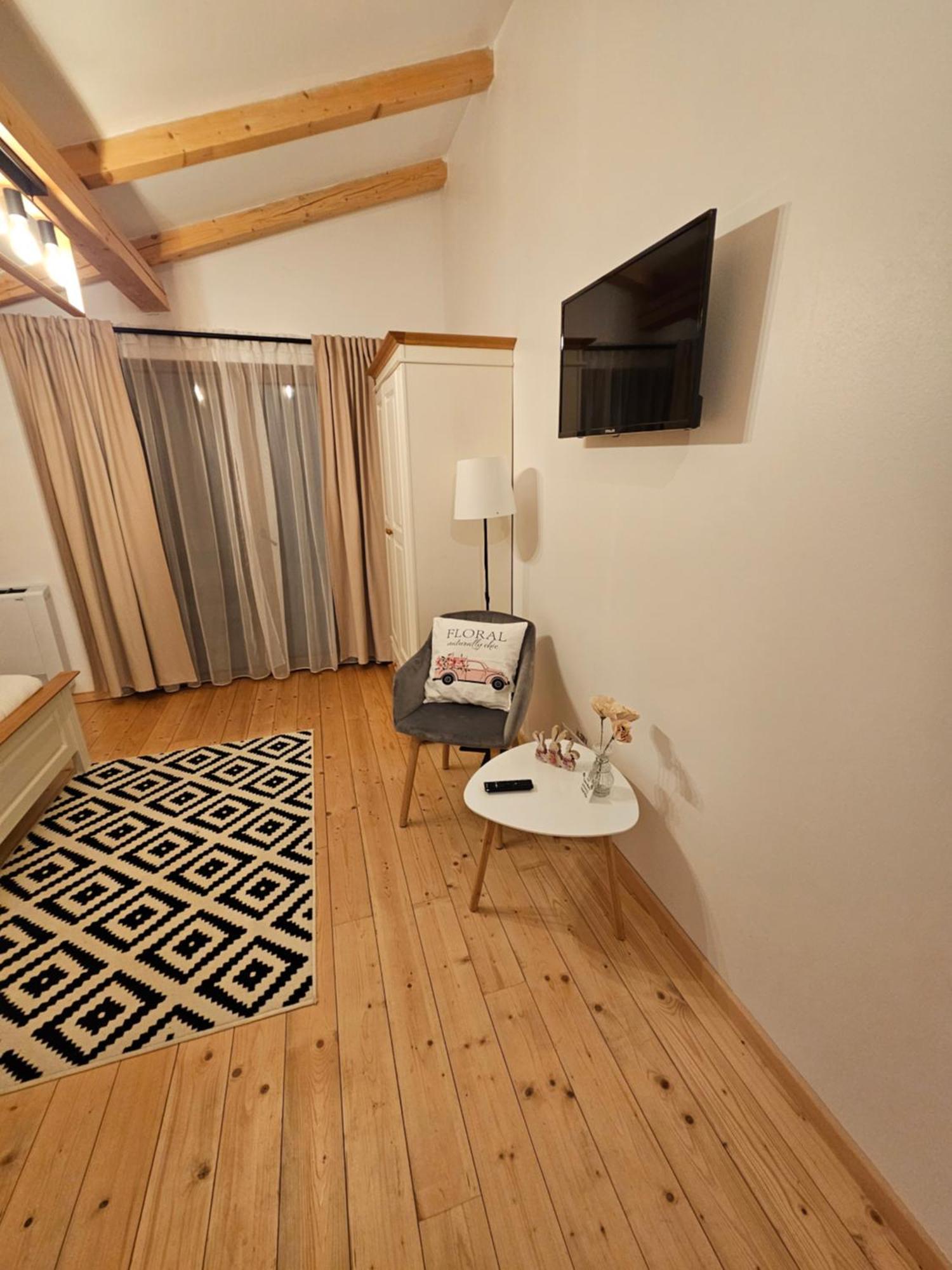 Casa Mara Viseu De Sus Hotel Bagian luar foto